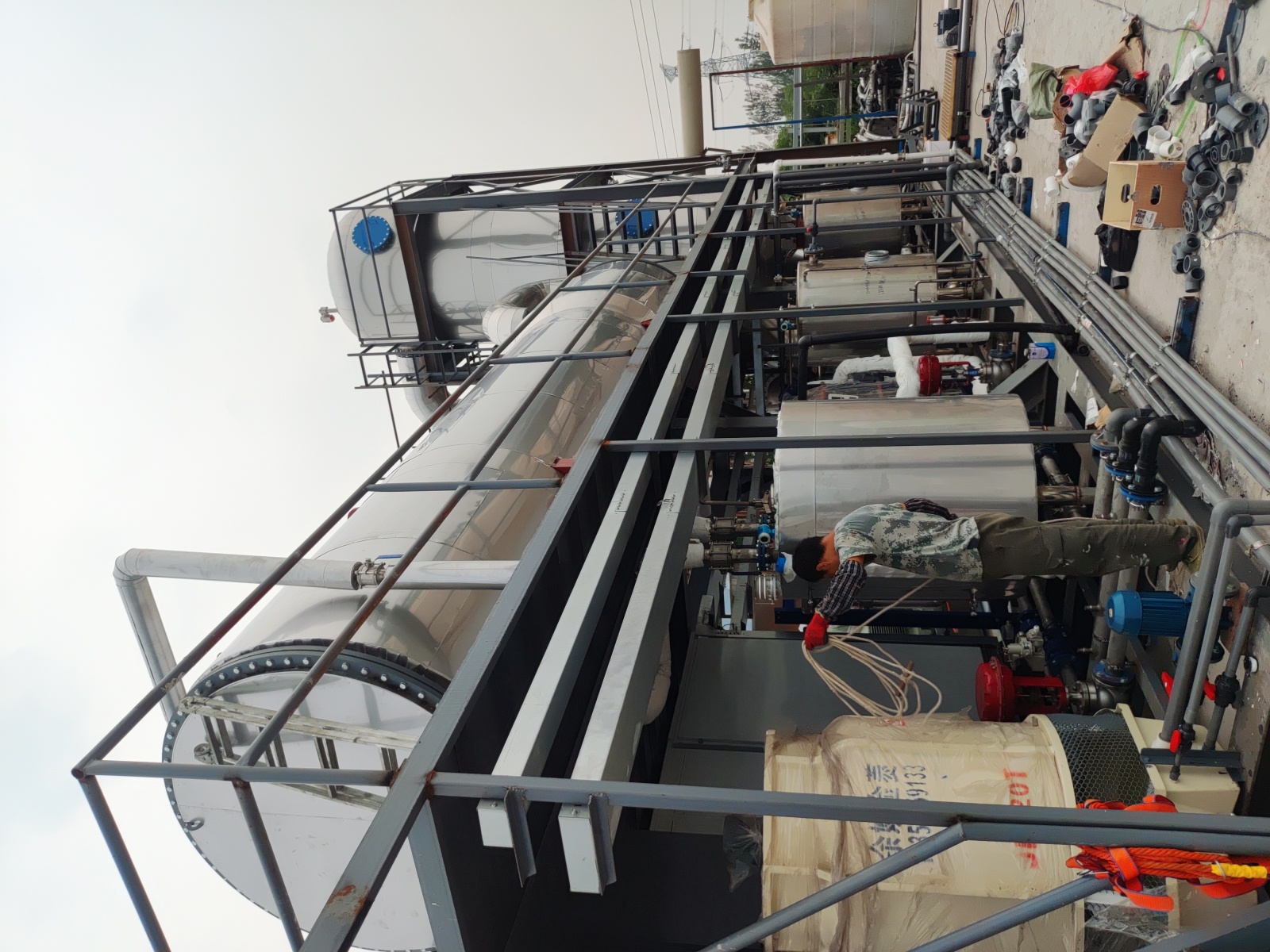 4yoo34xr42wcot7trpe8mnrer_0.jpg undefined